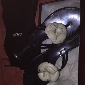 COPY - 100%  Authentic Chanel Thong Flats🌸